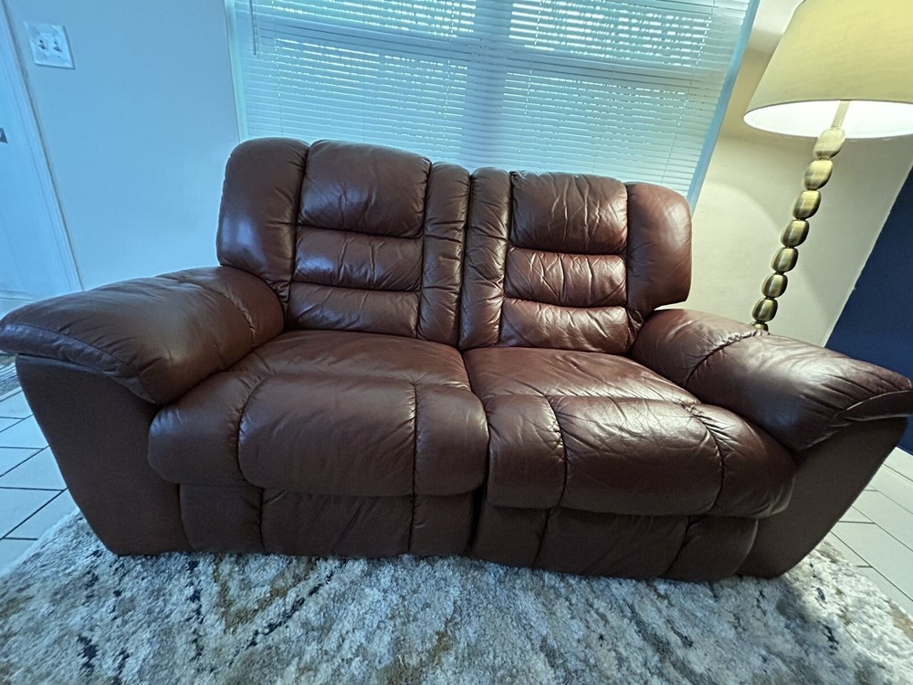 leather recliner couch