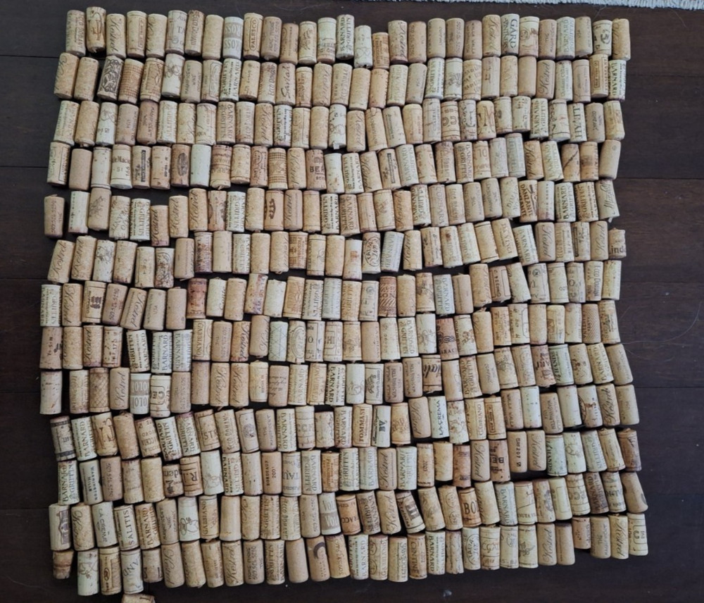 Assorted Sizes Used Wine Corks For Crafts Weddings Approx. 455