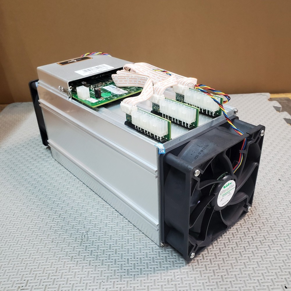 Bitmain Antminer S9_13.5TH