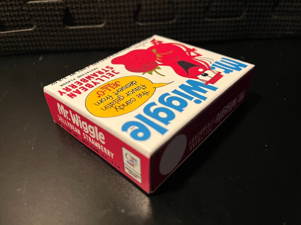 Mr Wiggle jello (Jellybean Strawberry) - Empty custom design display box