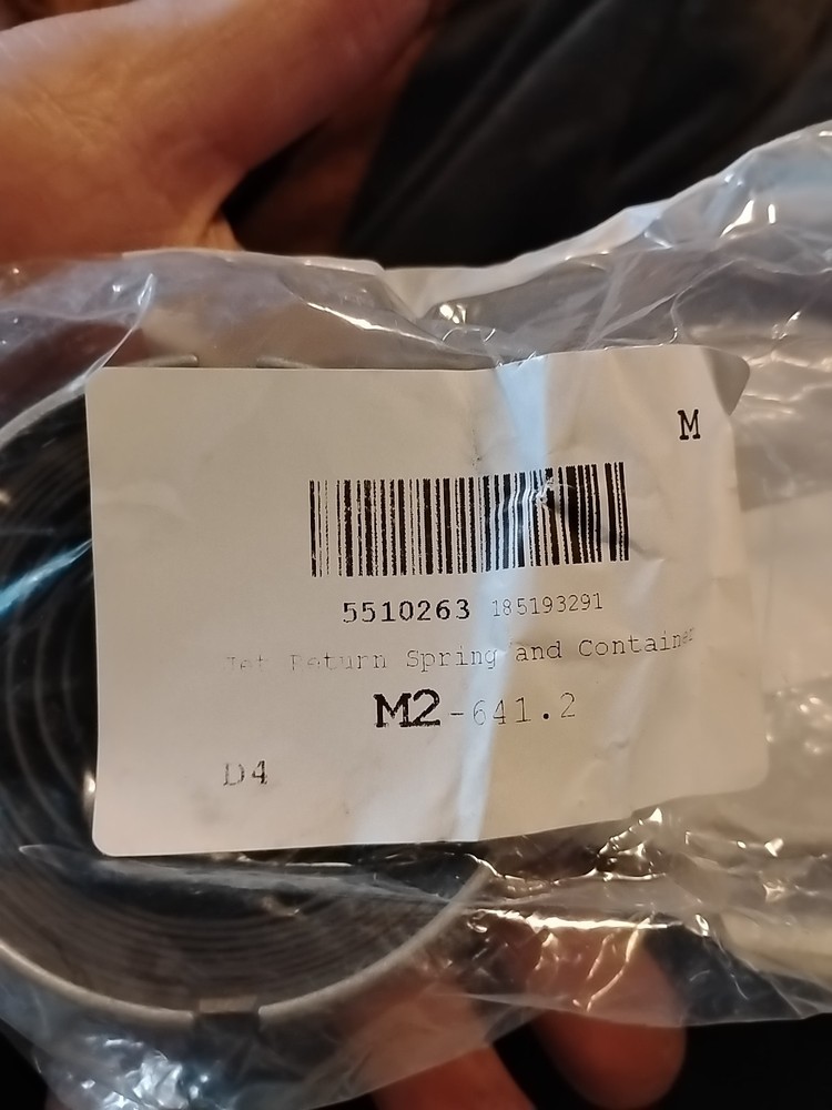 Jet Return Spring And Container 5510263