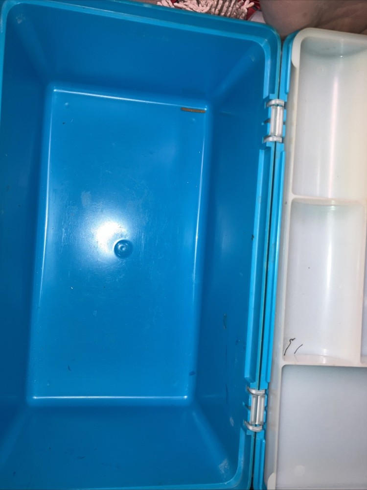 Vintage Compact Aqua Blue Hard Plastic Wil-Hold Sewing Case