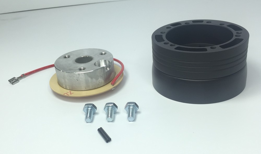Black 5 6 Hole Steering Wheel Hub Adapter for Volkswagen Models (E07)