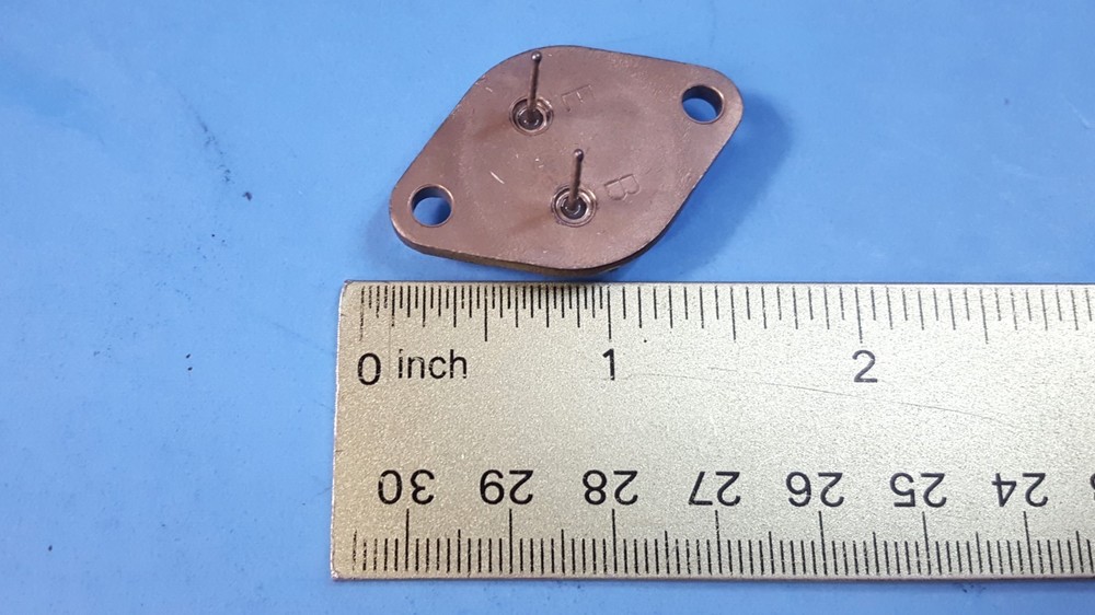 2 PCs- Power Bipolar Transistor, 2N5877, MOTOROLA, 2-PIN