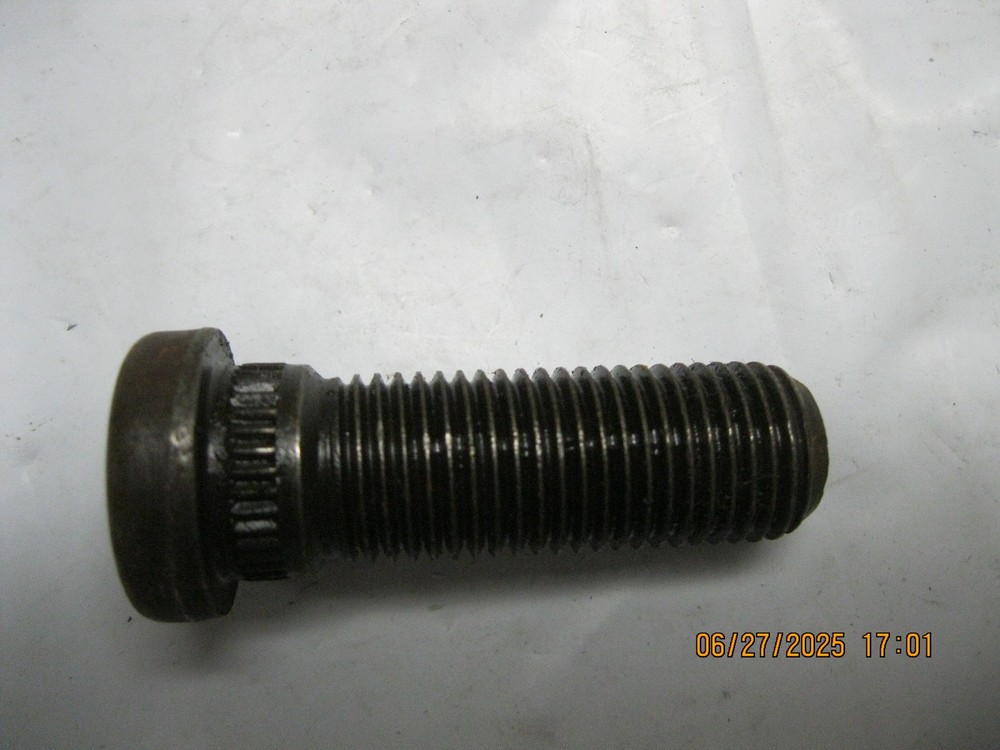 Genuine GM OEM 12338040 Rear Wheel Stud