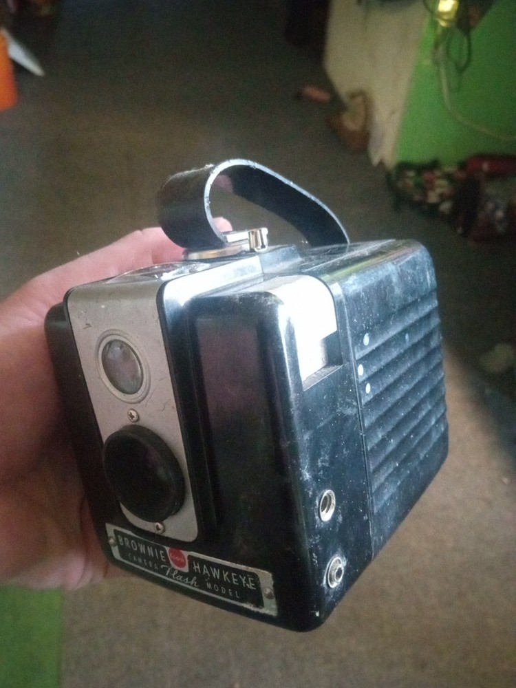 Kodak Brownie Hawkeye Vintage Camera Black/Silver, Untested