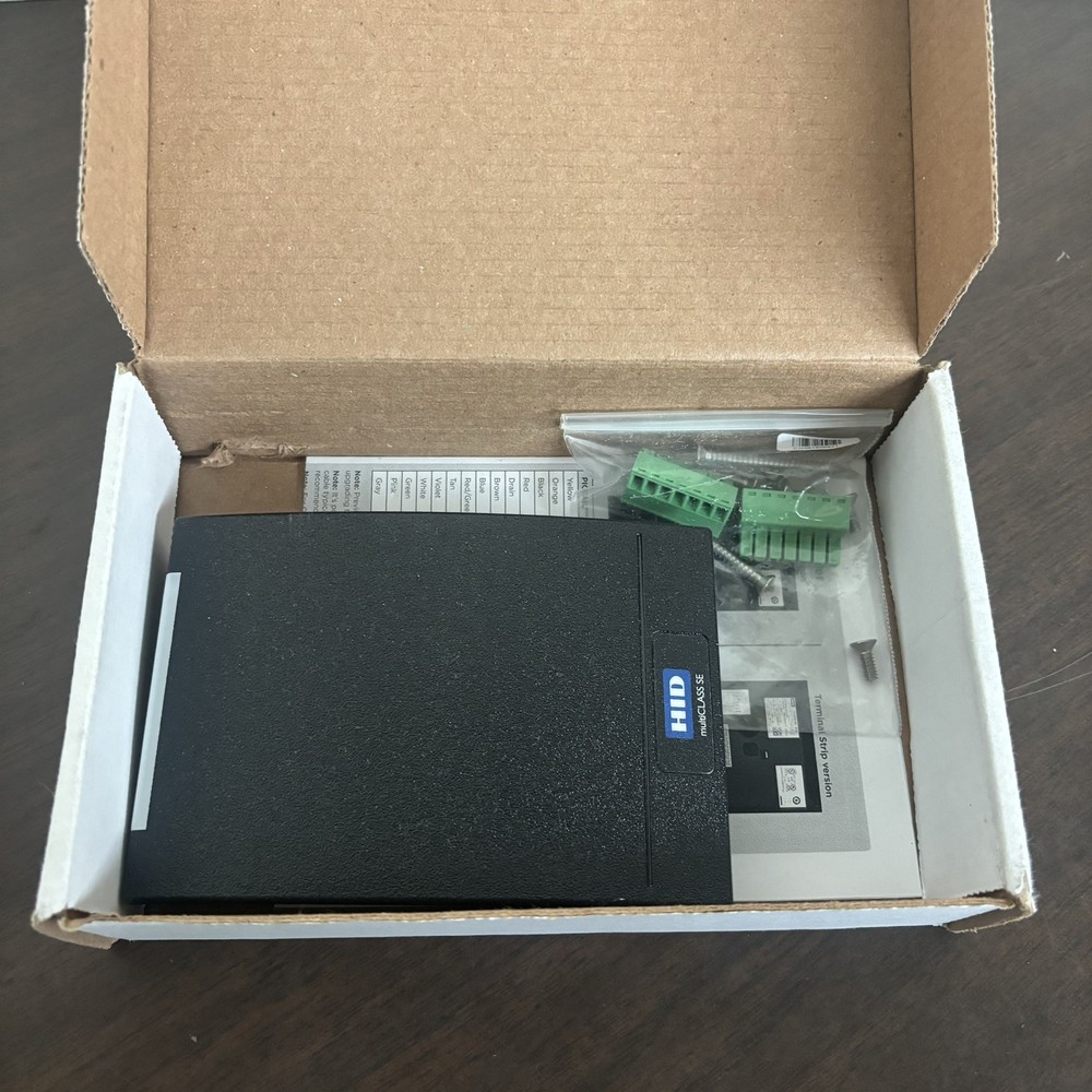 HID multiClass SE RP40 920PMPTEKMA0GA Wall Switch Reader