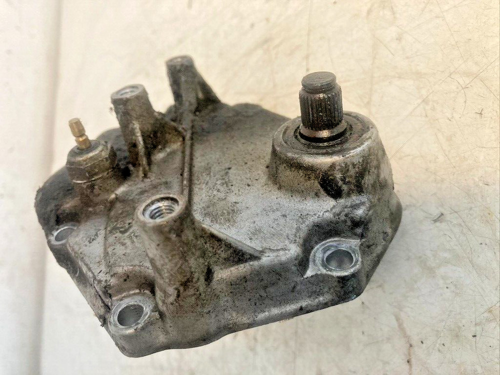 Kawasaki ER 5 Gear Selector Shaft Casing ( 1998-2007 )