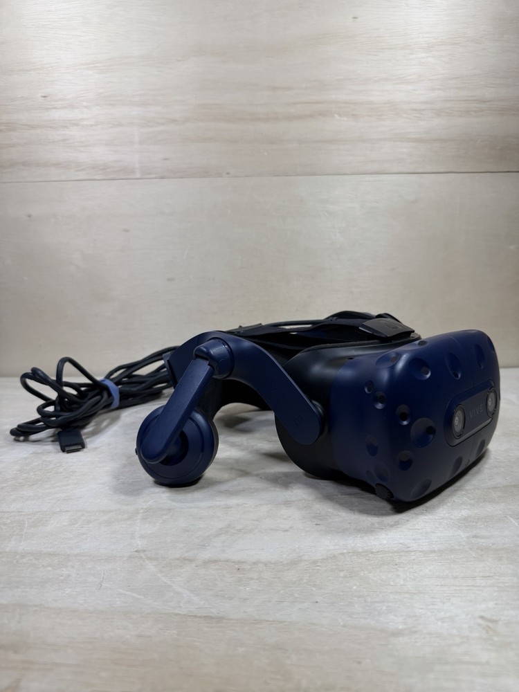 HTC 2Q29100 Vive Pro Virtual Reality Headset & 1 Cable Only