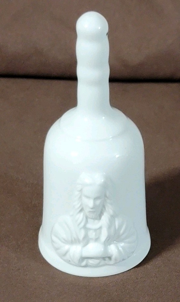 Vintage Jesus Bell White