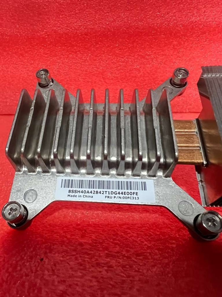 Lenovo 00FC313 RS140 Cyclops Taisol ThinkServer Heatsink