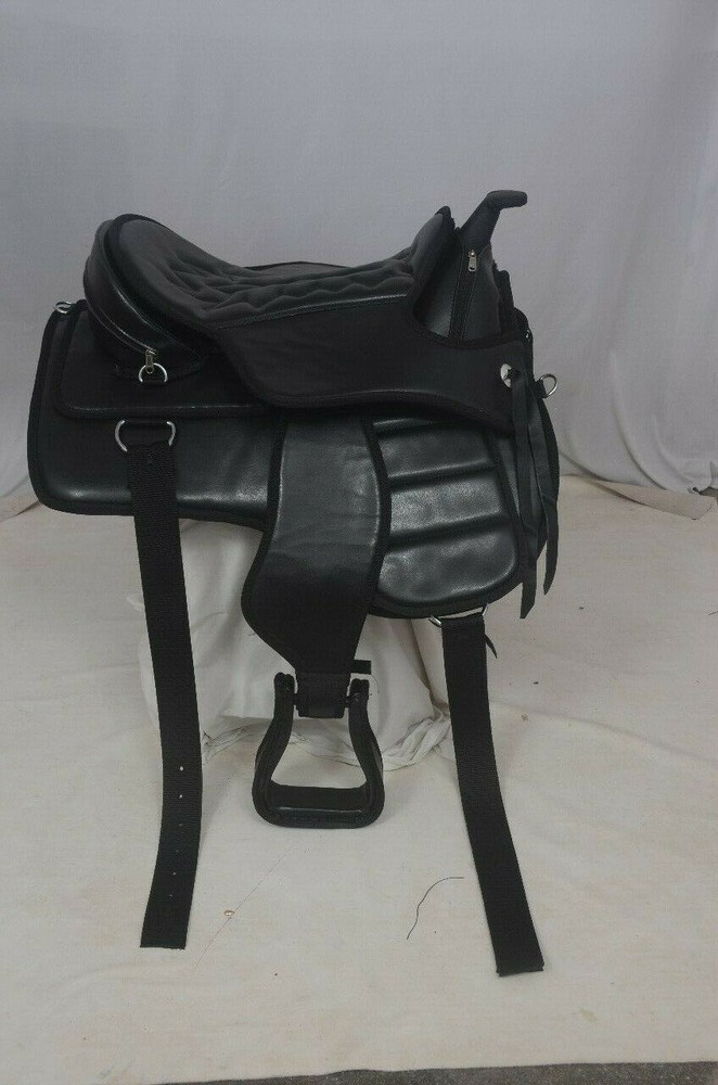 Treeless Synthetic Bareback Extra Panel Horse Tack Saddle .
