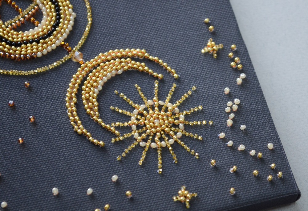 Bead Embroidery Kit "Golden talisman" Stitching Handmade Beadwork