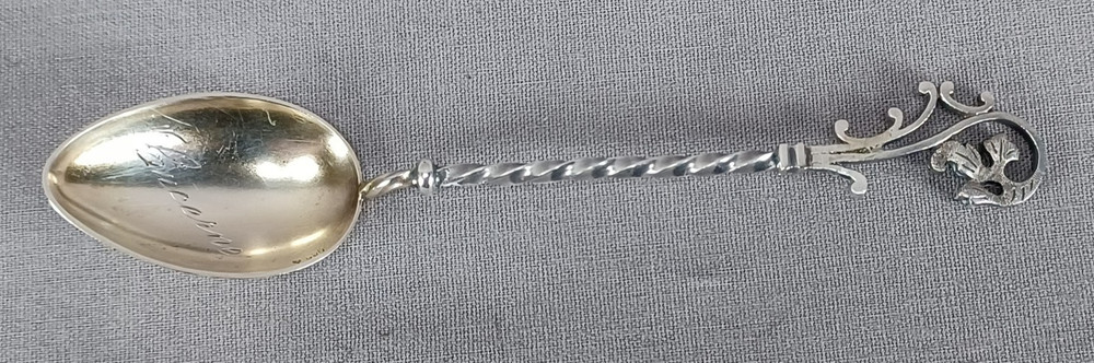 Antique Continental 800 Silver Lucerne Scrollwork Leaf Twist Handle Spoon