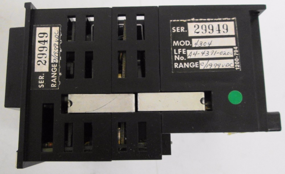 LFE Corp API Digital Model 4304 Digital Panel Meter