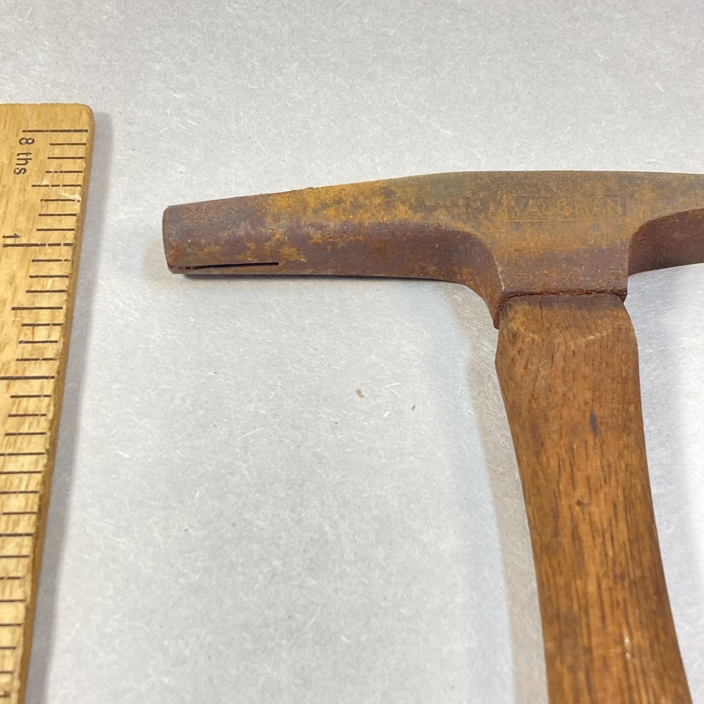 Vintage Vaughan Tack Hammer Upholsterer Pattern Split Head Nail Tack Puller USA