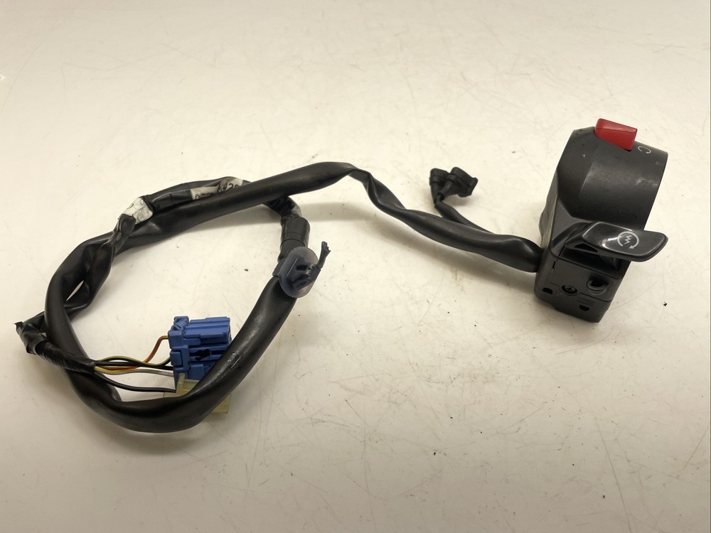 ♻️ Honda Cb650f Fa-h 2018 - 2020 Right Side Switchgear ♻️