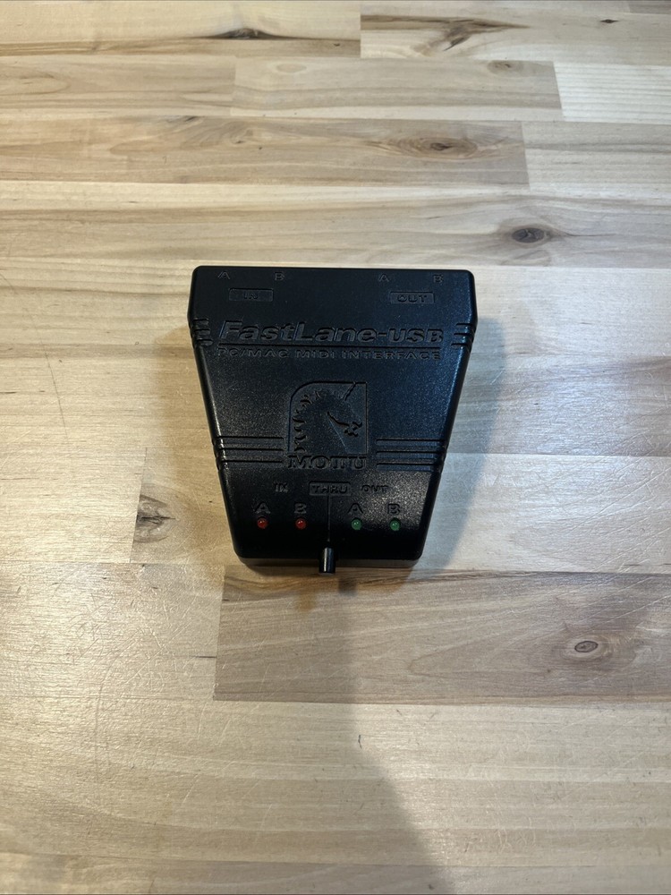 Motu Fastlane USB PC/MAC Midi Interface - With Cables!