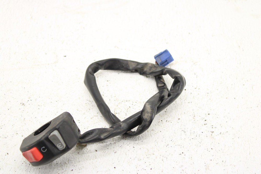 2002-2006 Yamaha R1 YZFR1 Right Control Switch