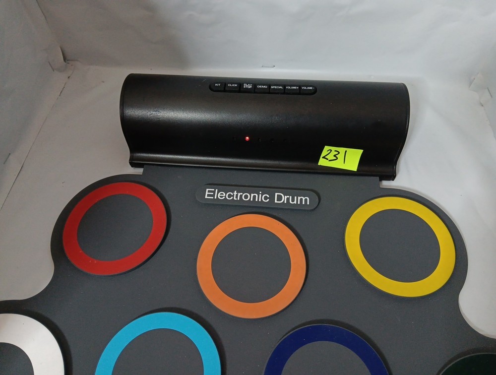 Electronic Drum Set With Speaker