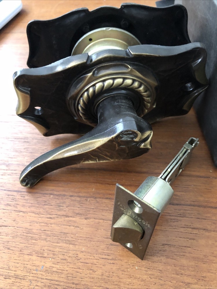 Amerock Mint Condition Doorknob Passage Set.