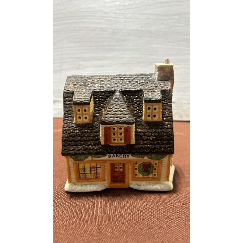 Mrs. C,'s Bakery From the St. Nicholas Circle Collection 1994