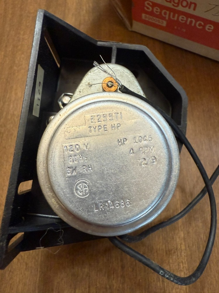 NEW IN BOX PARAGON FULL TIME CYCLE SEQUENCE TIMER CP-A-06-00-01 - 150 SEC