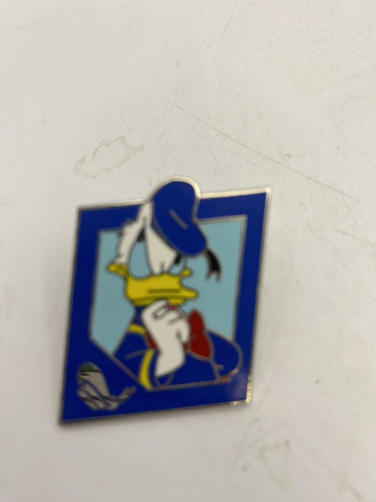 Disney Trading Pin Donald Duck Pre Owned