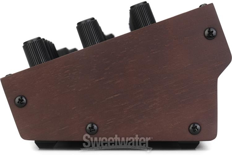 Behringer PRO-1 Tabletop Synthesizer