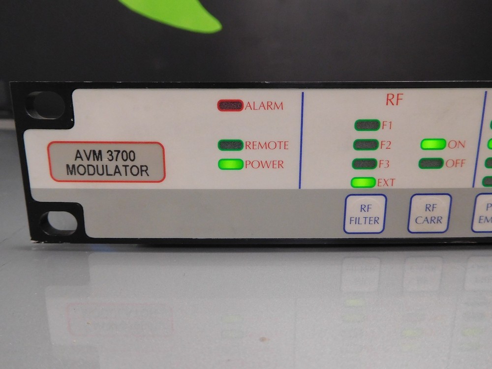 Advent Communications AVM 3700 Modulator