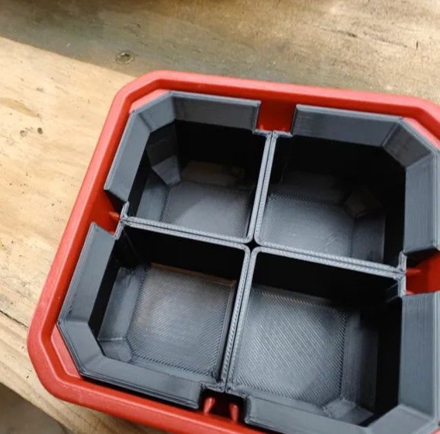 Milwaukee Compact / Low Profile Packout Drop-In Bin Divider 4-Pack