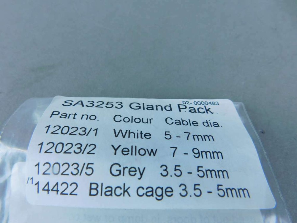 Bulgin SA3253 Cable Gland - NEW Surplus!