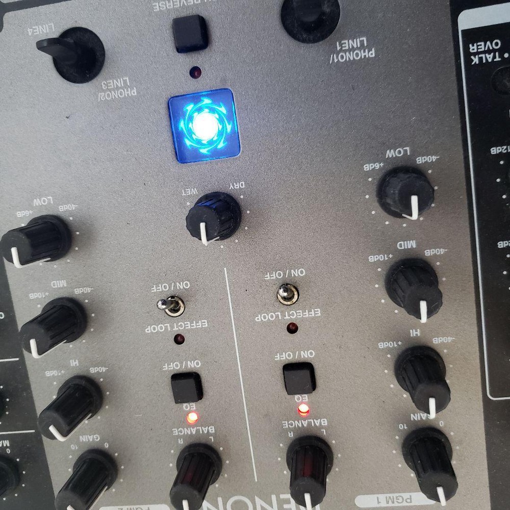 DENON DN-X300 DJ Mixer