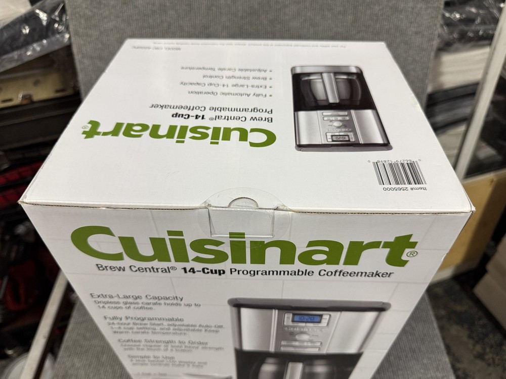 CuisinArt CBC-6500PC Coffee Maker New