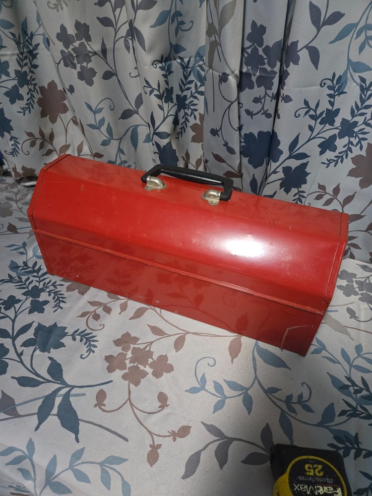 Vintage MAC Tools Portable Tool Box Red
