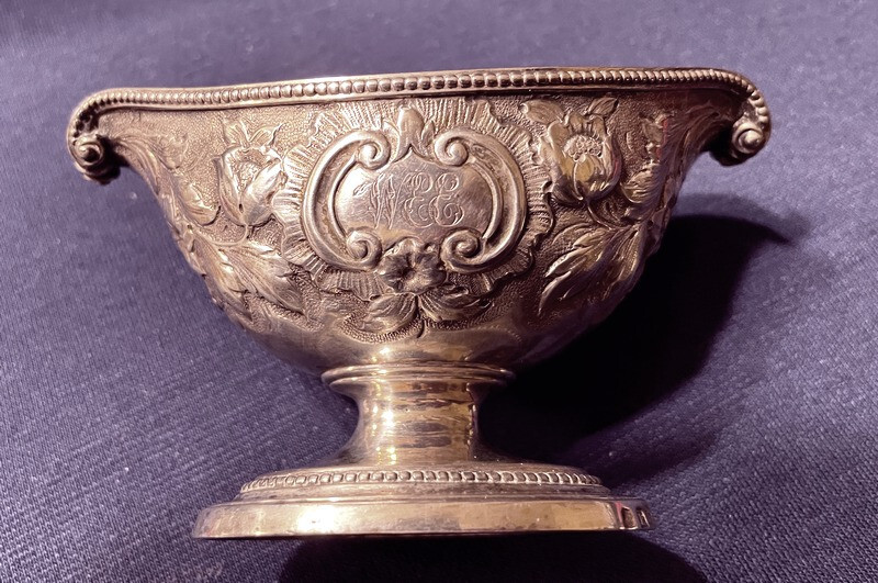 ANTIQUE GEORGIAN SMITH & SHARP BRITISH HEAVY STERLING MASTER SALT DISH BOWL