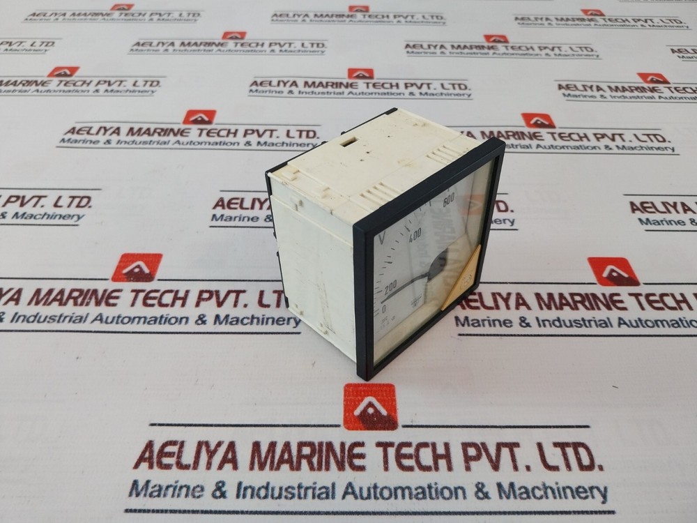 Lumel EA17 Volt Meter 0-600 V