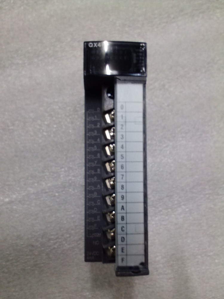 MITSUBISHI QX40 INPUT UNIT, MELSEC-Q, USED