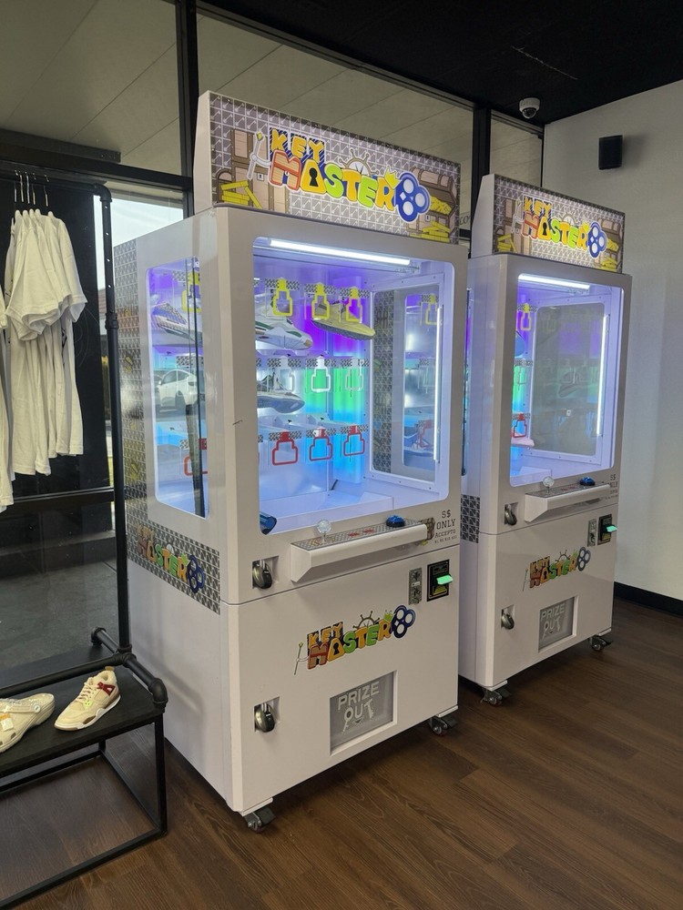 Sega  key master arcade game