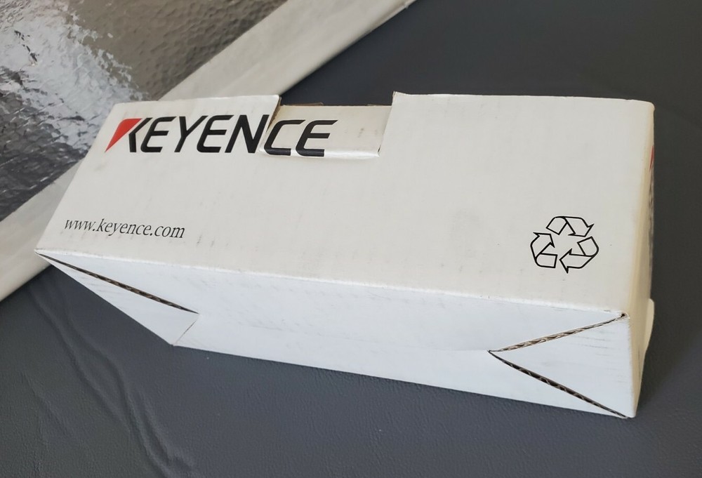 KEYENCE CA-LHE16 ** NEW IN BOX