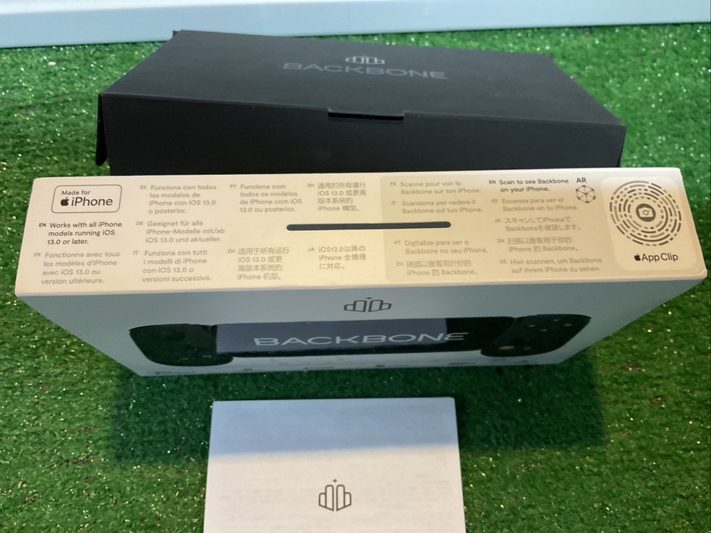 Backbone One Mobile Gaming Controller For iPhone Excellent Condition Plays Well