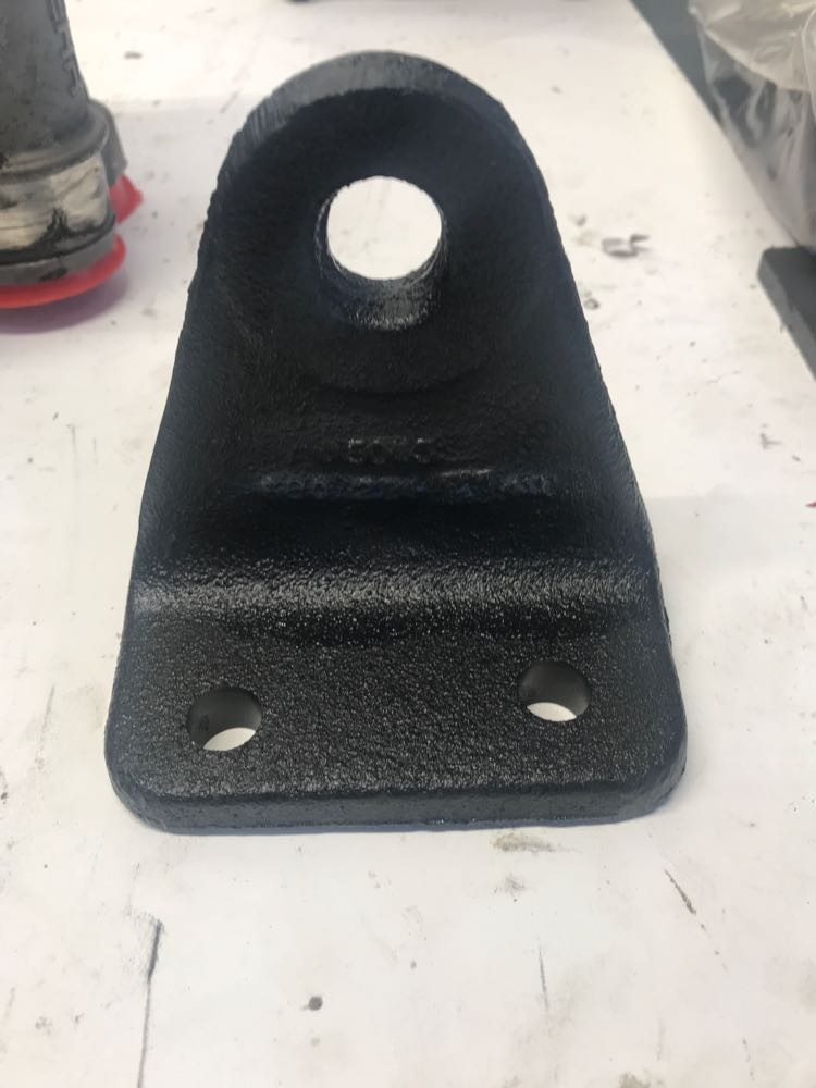 Cummins ISL9 Engine Mount 680224440 (548-12184)