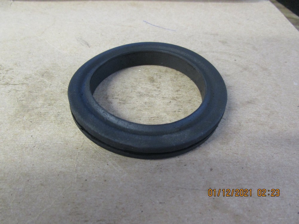 HOBART D-300 HANDLE GROMMET OEM# 00-110961