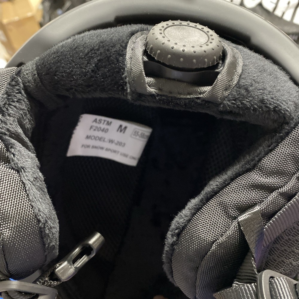 Lanova Ski Helmet Size M /2