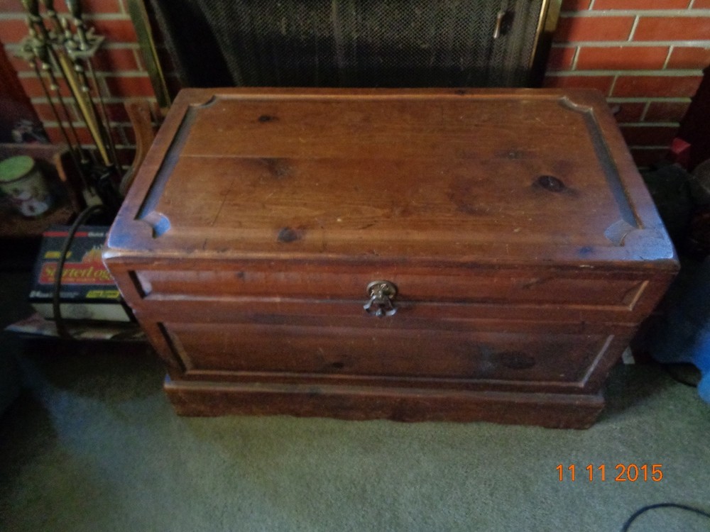 Lovely Vintage Rustic Wood Coffee Table/Blanket Chest