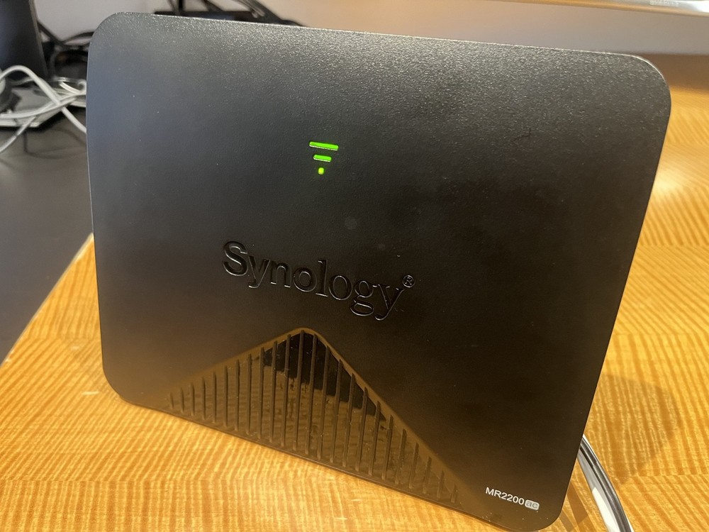 Synology MR2200AC Mesh router