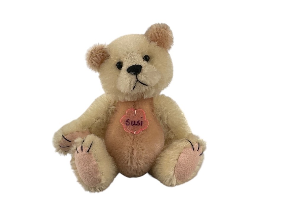 Artist Bear Teddy Bear 12cm. Excellent condition.