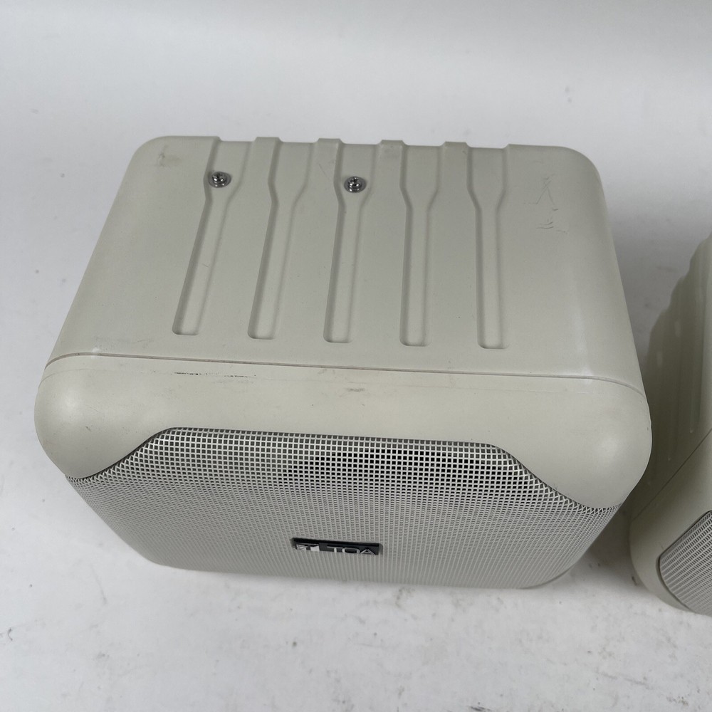 2 TOA Electronics Speaker System F-5 White