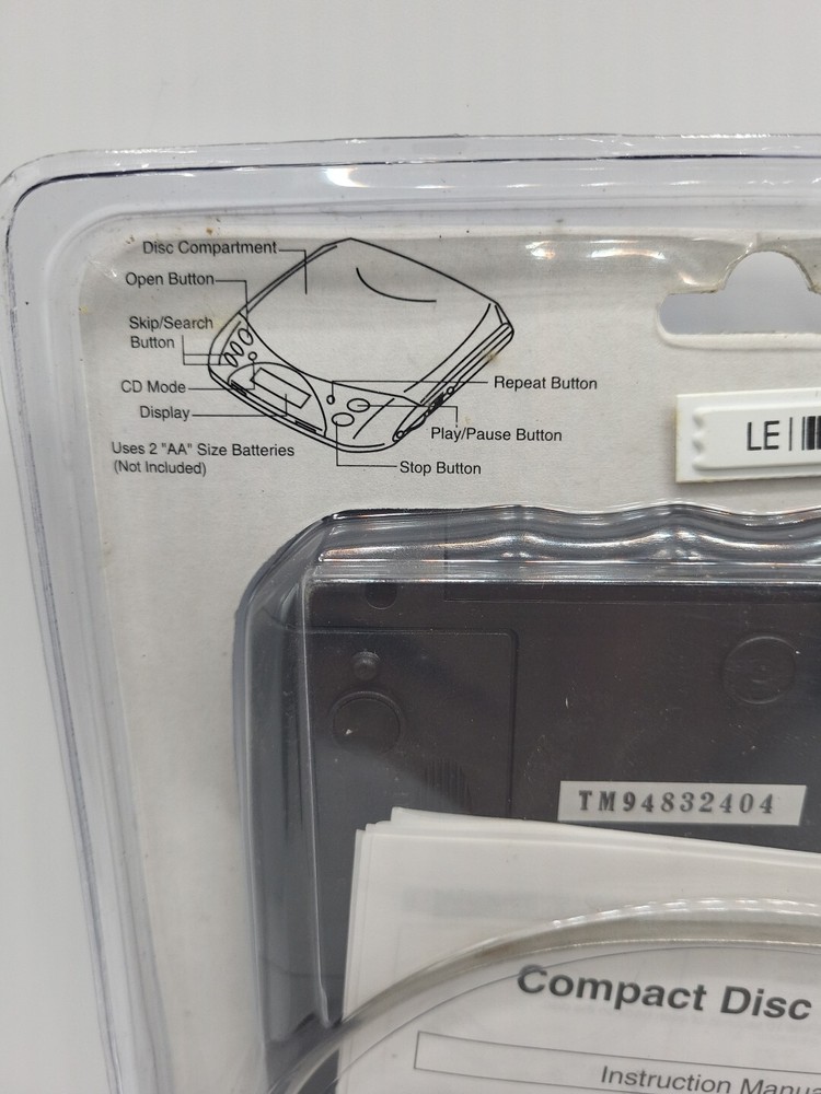 Daewoo Compact Disc Player CD Cd-102 Bass Boost NEW!