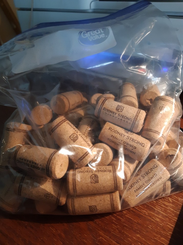 Recycled Wine Corks Rodney Strong 58 Count 081224 I450TU500